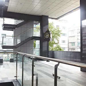 Hotel Rainbow Myeongdong