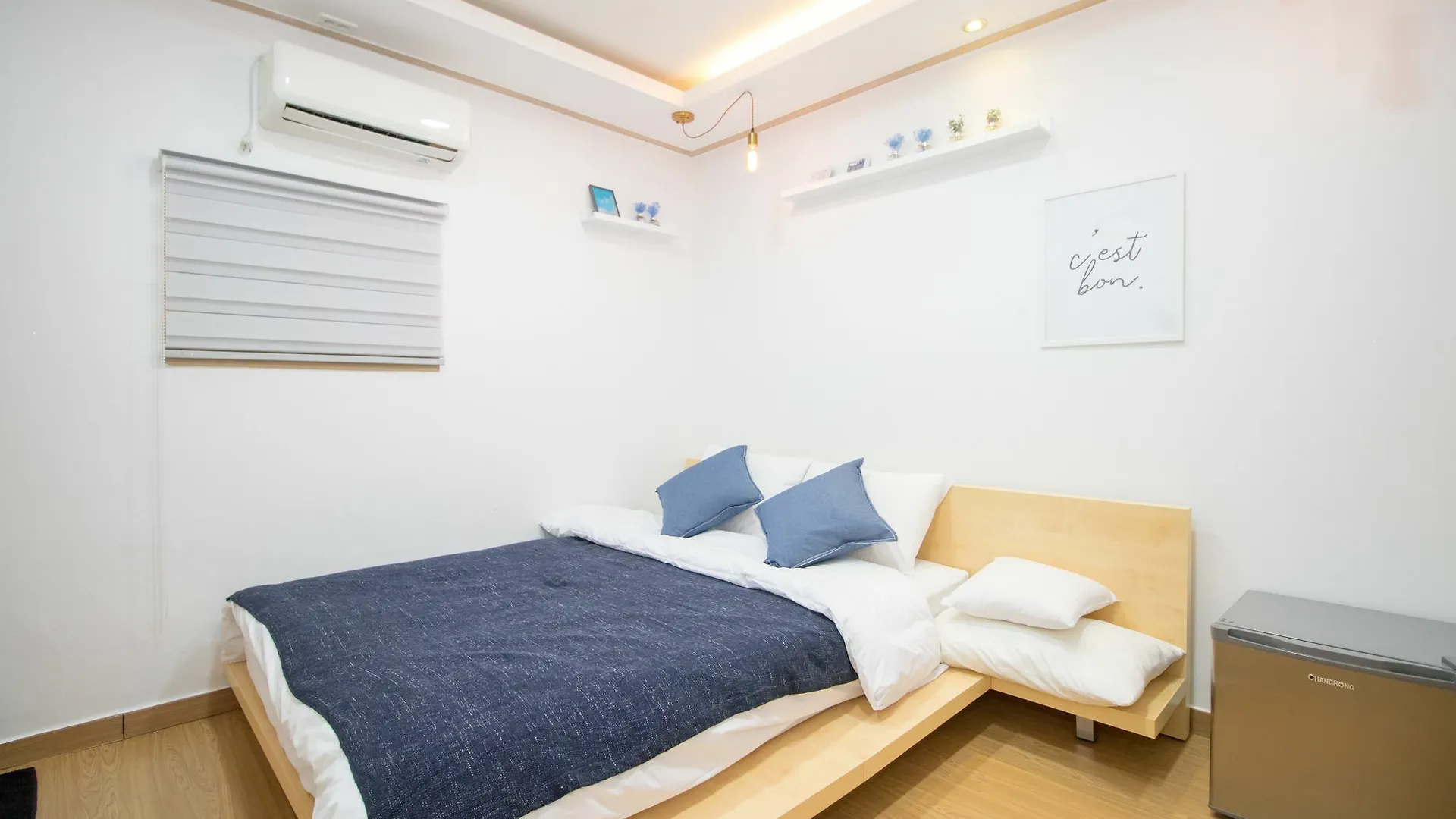 Hotel Huayuan House Hongdae - Hostel Seoul