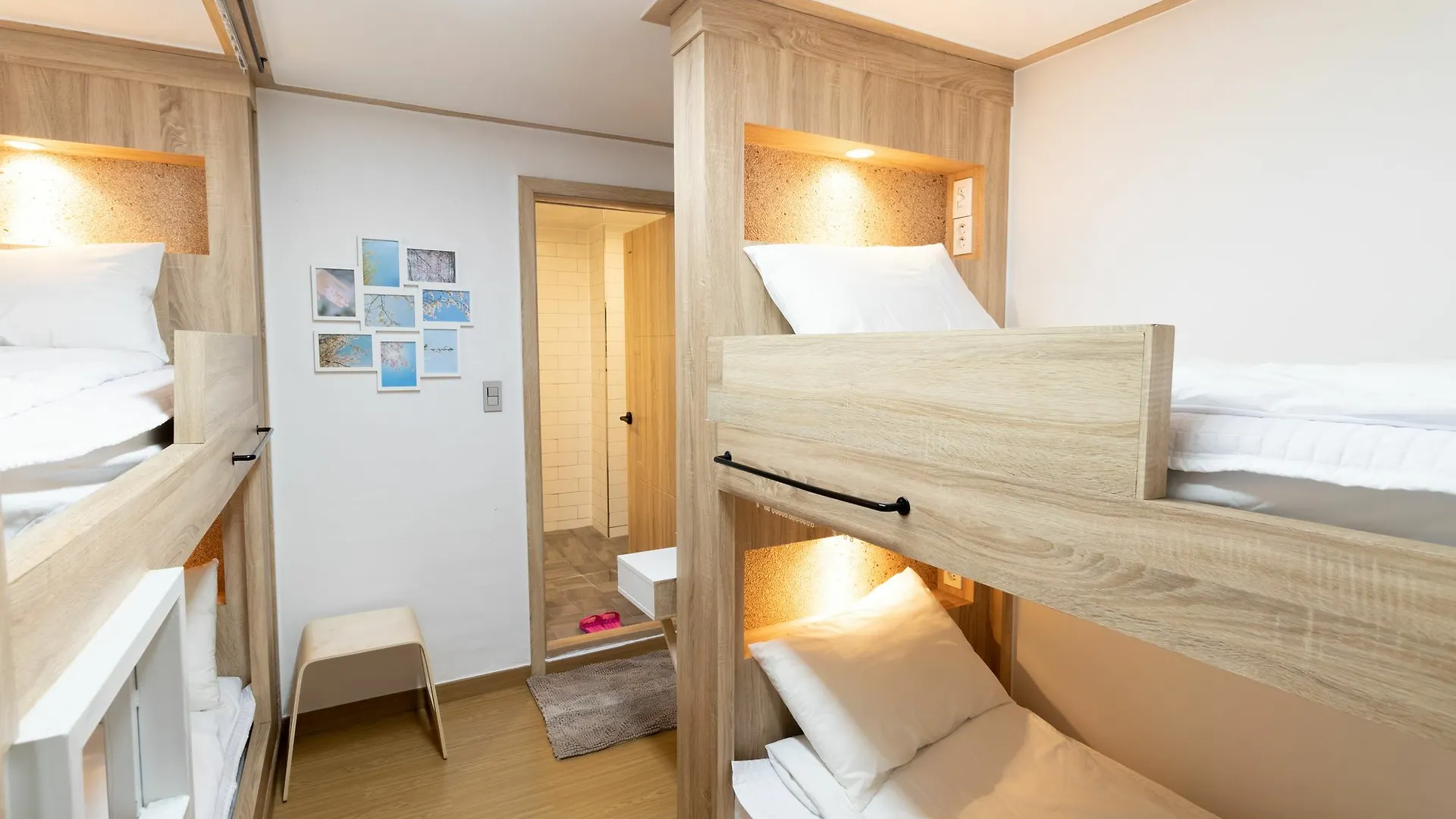 Huayuan House Hongdae - Hostel Seoul South Korea